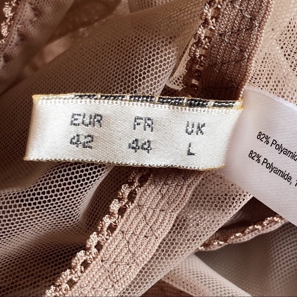 Change Nude Lace and Mesh Boy Short Hipster Panty Size Large - Picture 9 of 11